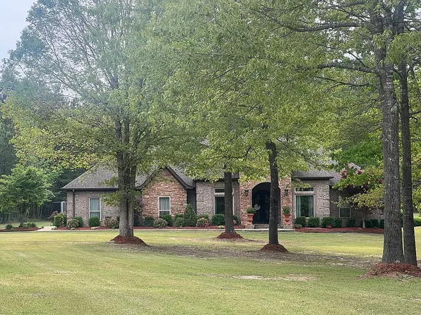 1296 Royce Rd, Hensley, AR 72065