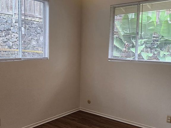 4th image of 73-4200 Holu St