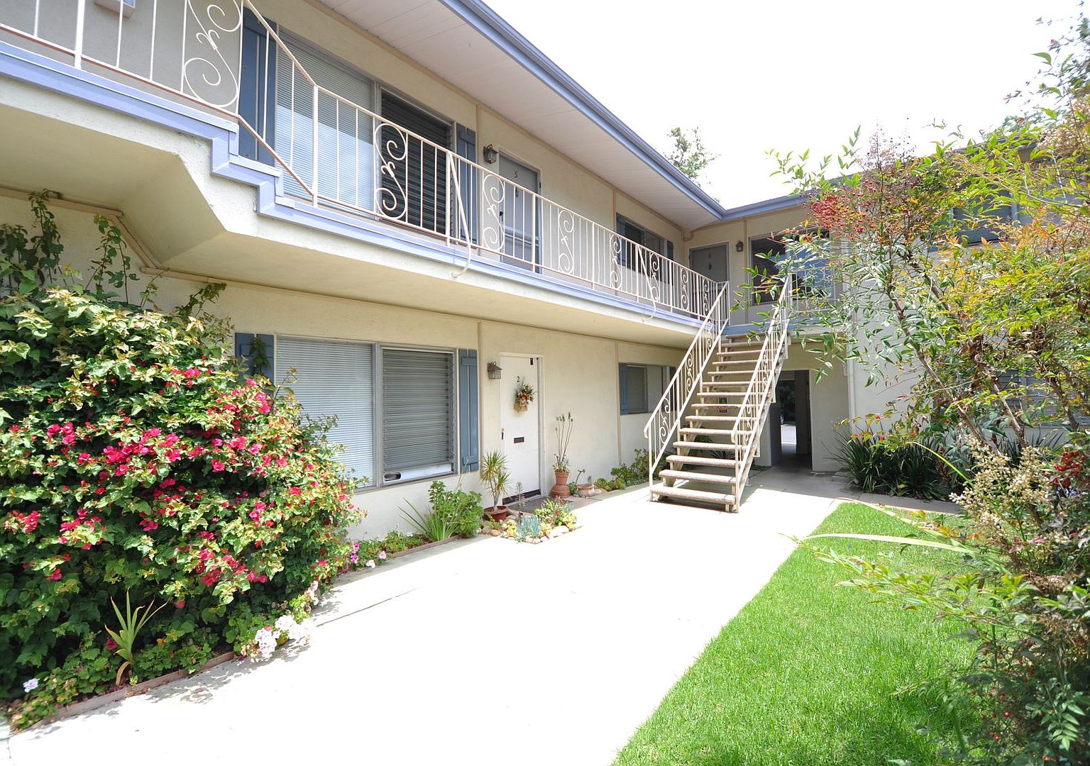 121 W Arrellaga St APT 6, Santa Barbara, CA 93101 | Zillow