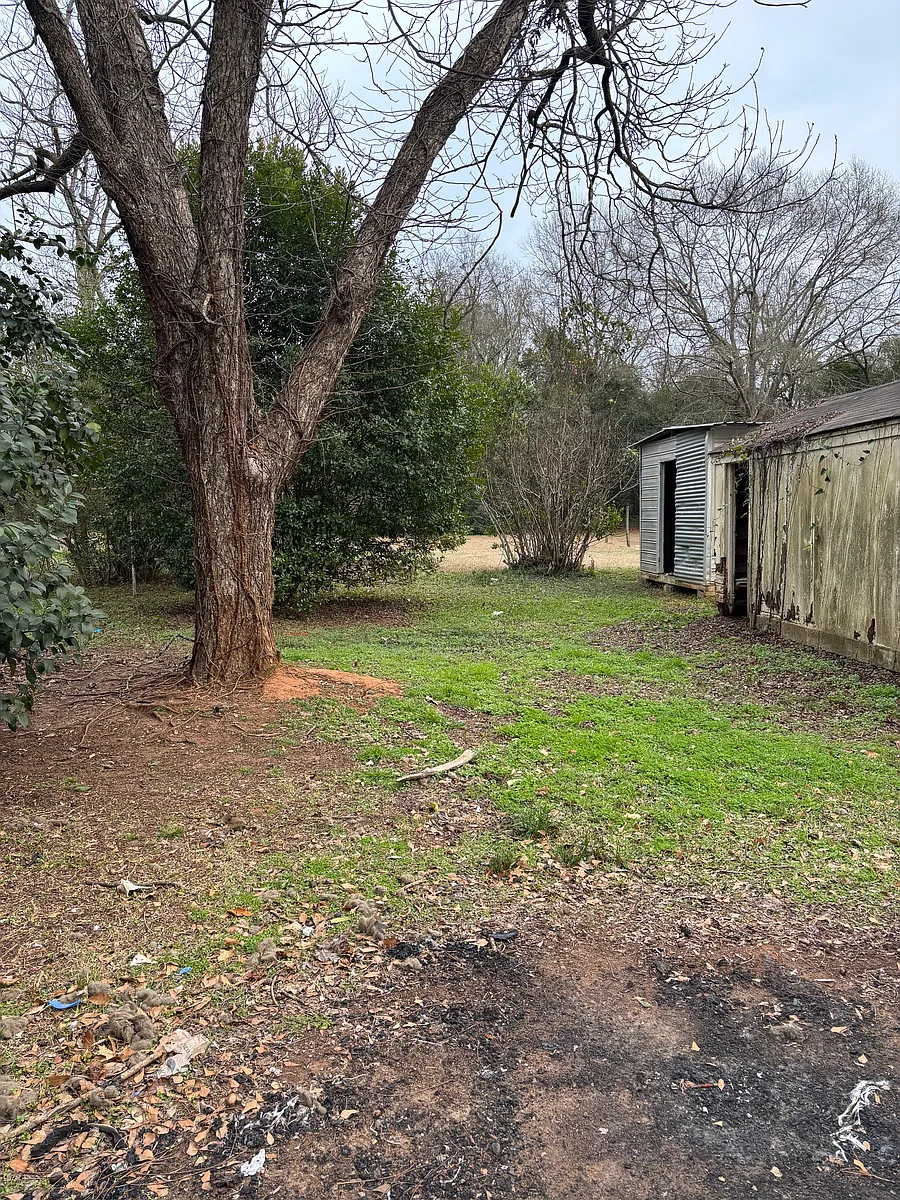 Building Photo - 3050 Willena Ave