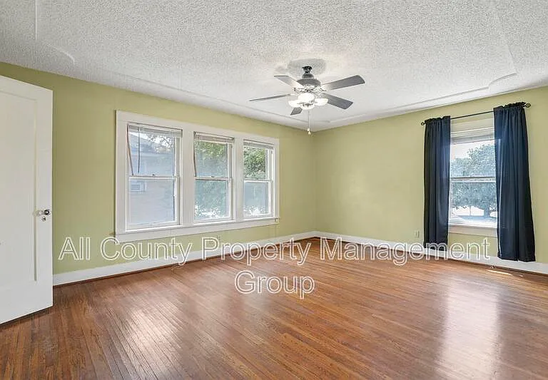 2625 S University Dr — Photo 10
