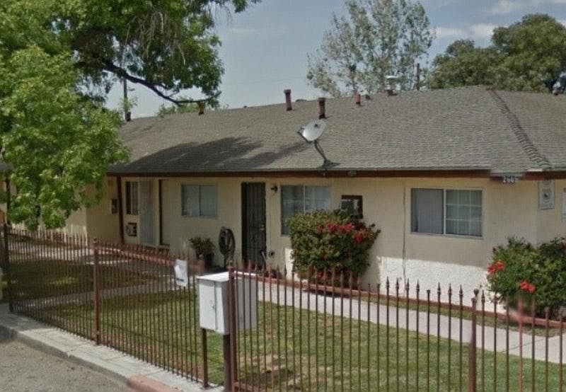 1st image of 26098 10th St