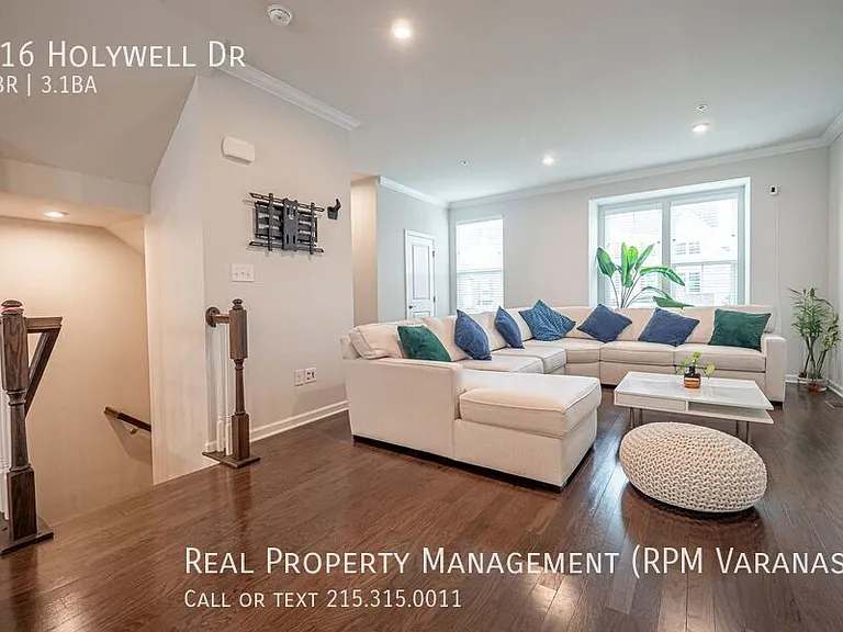 516 Holywell Dr — Photo 12