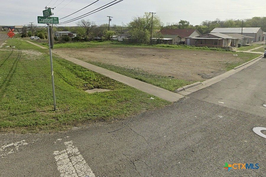 2nd image of 348 S 38th St