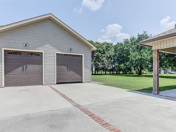 2nd image of 1044 Jeffery Dr