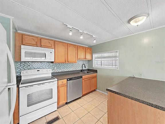 5th image of 12501 Ulmerton Rd Lot 119