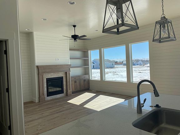 5th image of 5158 E Allcott Dr