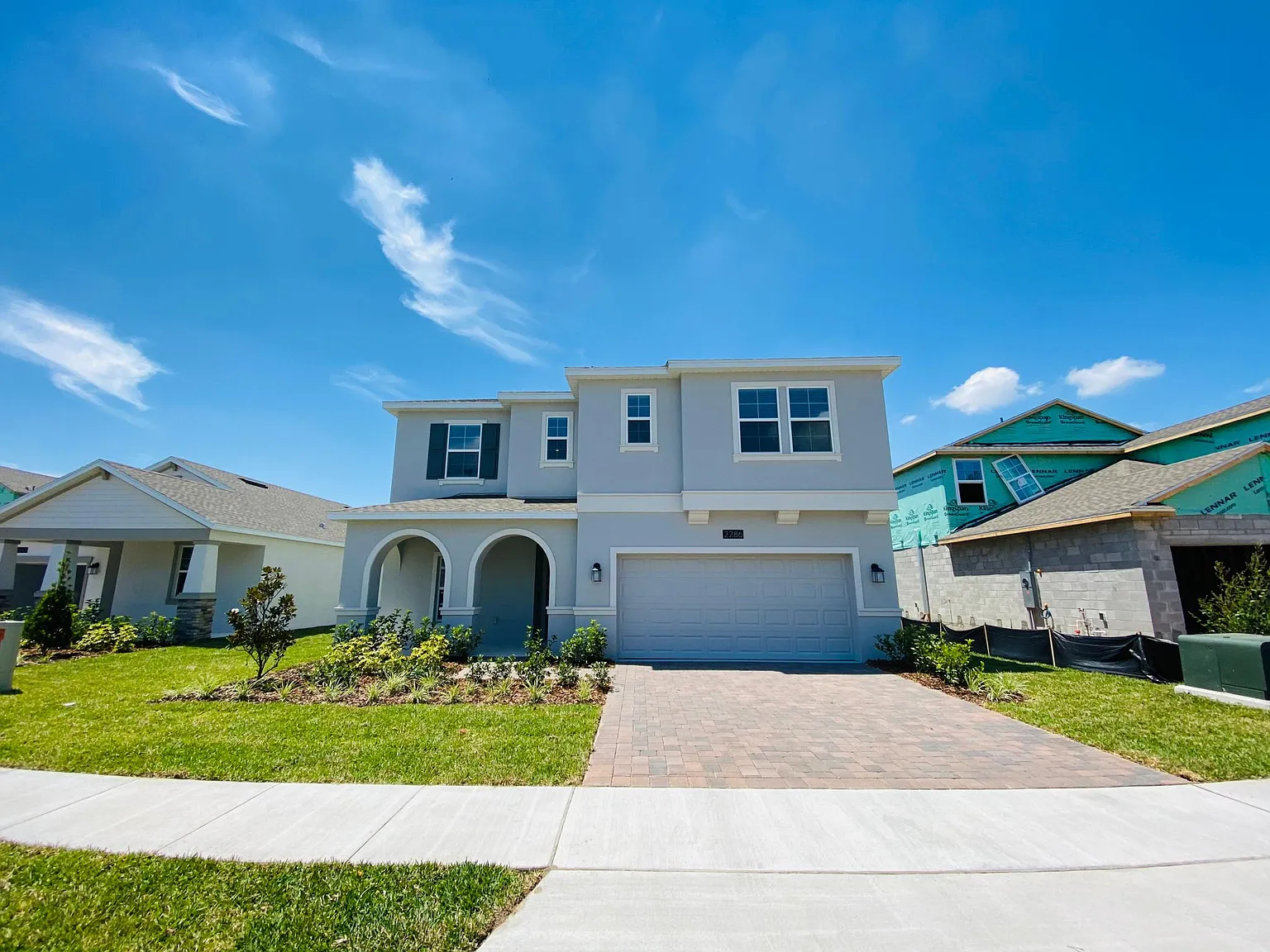 5 bed, 2676 sqft, $2,900 — Photo 1