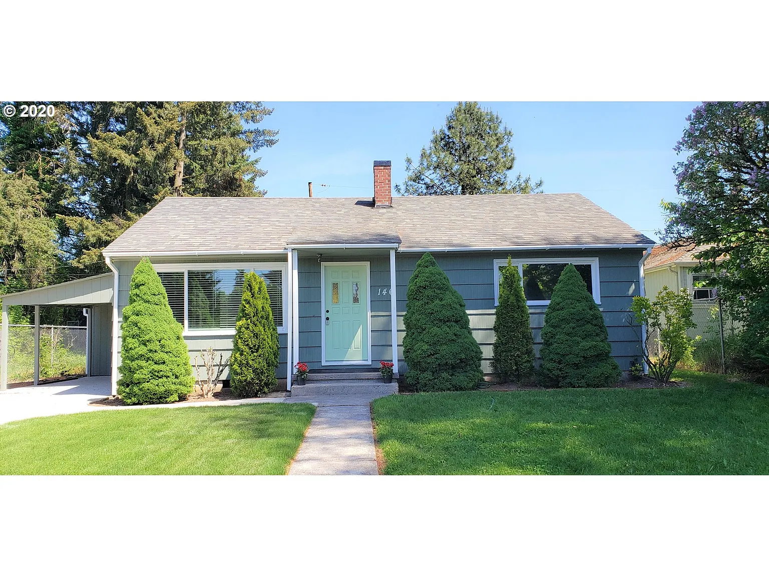 146 NW Dennis Ave photo 1