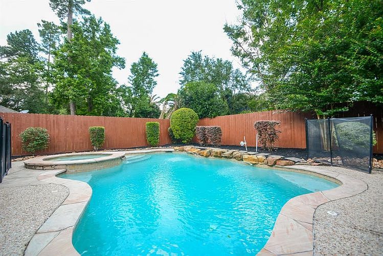 1st image of 4806 Echo Falls Dr
