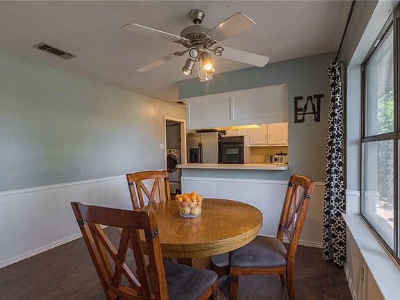 4th image of 3414 Canton Ave