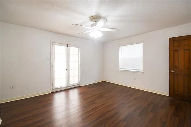 209 Pine St #9 — Photo 12