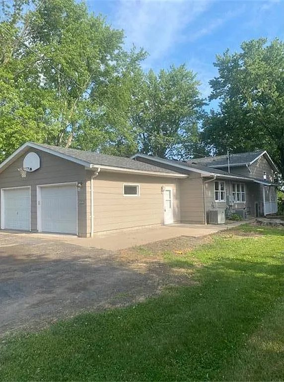 3 bed, 1500 sqft, $1,450 — Photo 3