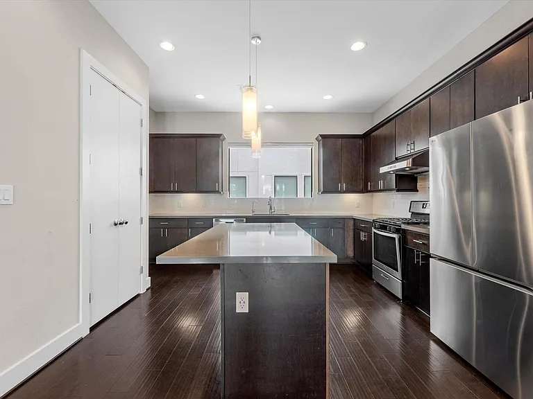 1615 Milby St #B — Photo 7