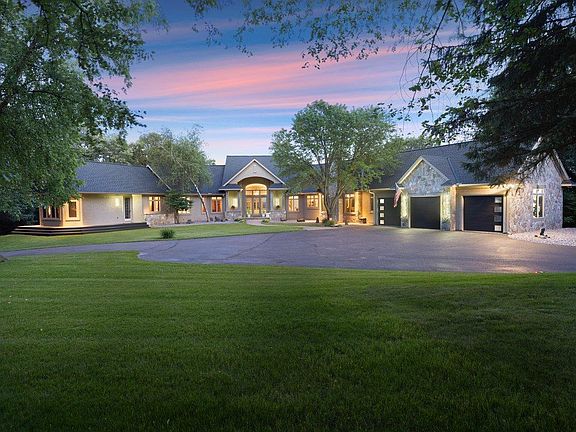 2nd image of 15270 Painters Lane Cir N
