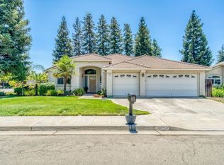 1521 E Waterford Ave, Fresno, CA