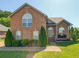 2976 Indian Ridge Blvd, White House, TN 37188