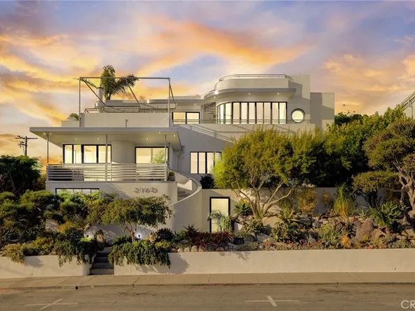 2160 Monterey Blvd, Hermosa Beach, CA 90254