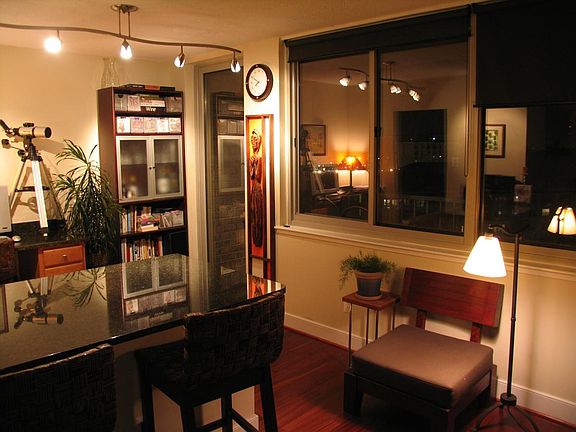 Dining area with granite breakfast bar