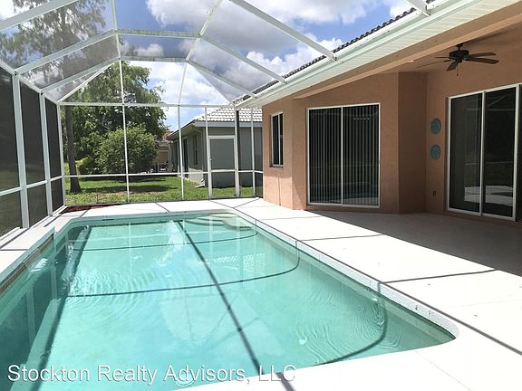 3rd image of 6261 Donnington Ct