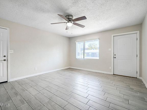 4th image of 2816 W MARSHALL Avenue