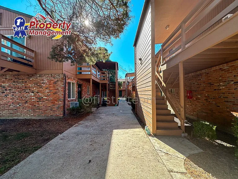 4147 W Dorian St — Photo 2
