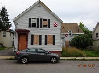 210 Nichols St, Gardner, MA 01440