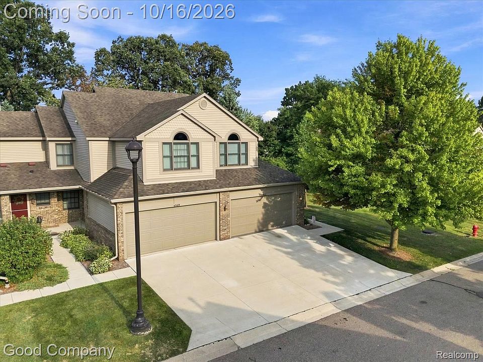 1st image of 45117 Coachman Ct