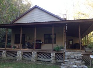 218 Kemp Hollow Rd, Pleasant Shade, TN 37145