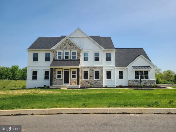 103 Lightfoot Ln, Dillsburg, PA 17019