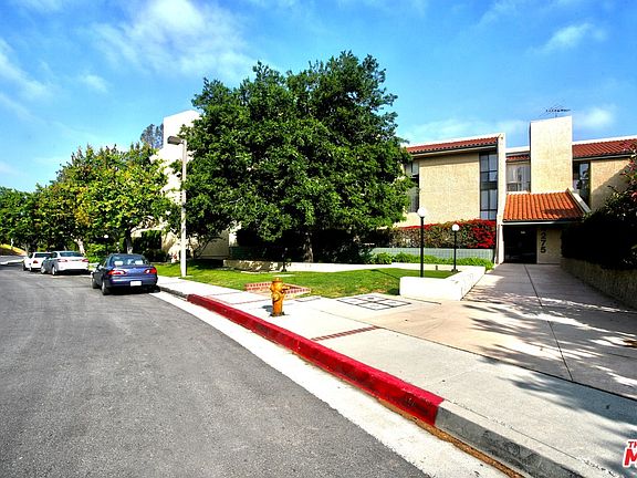 4th image of 4275 Via Arbolada Unit 302