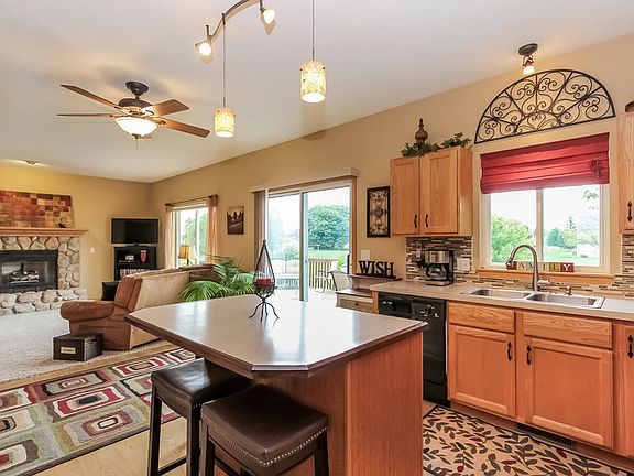 4th image of 3962 Sundial Ave