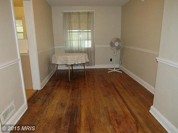 3rd image of 4426 Laplata Ave