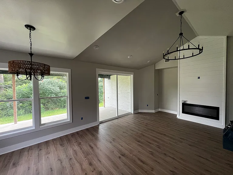 4300 Stoke Dr — Photo 3
