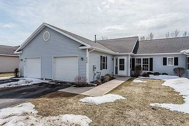 1st image of 319 Walker Dr