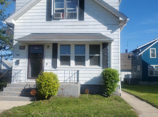 320 E 10th St, Michigan City, IN