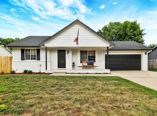 2725 N Parkridge St, Wichita, KS 67205