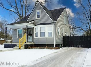 9584 Auburn St, Detroit, MI 48228