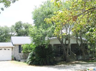 1471 Oak Tree Rd, Seguin, TX 78155