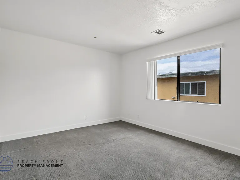 13881-13891 Cedar St. and 13872-13882 Locust St. — Photo 60