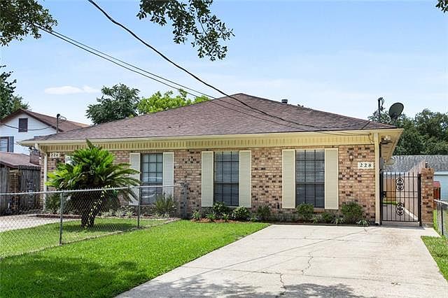 1st image of 228 Transcontinental Dr