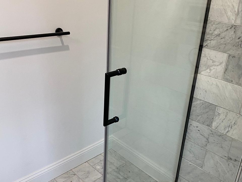 Nicely appointed new bathroom