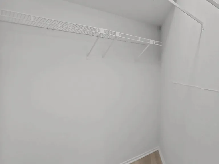 1619 S Bentley Ave #101 — Photo 23