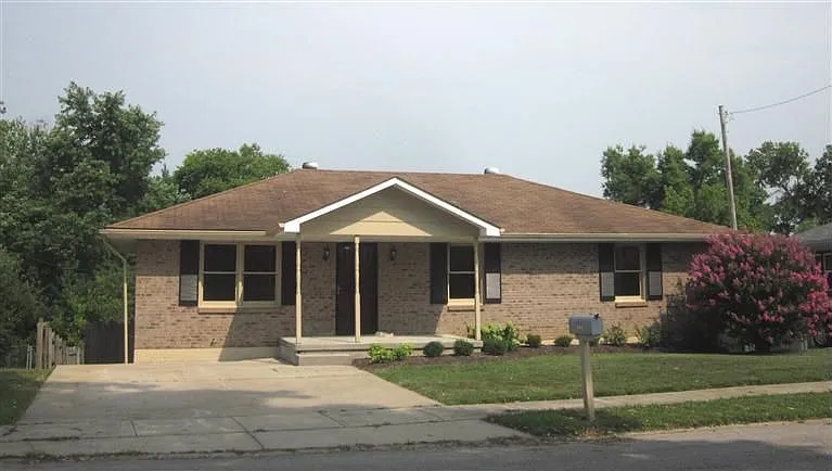 181 Shannon Pkwy photo 1