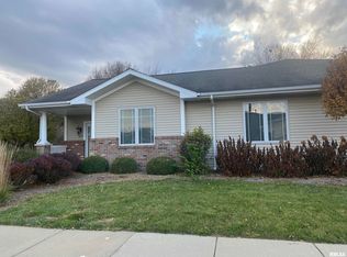 829 Longleaf Ct, Springfield, IL 62711