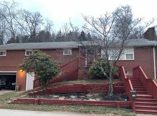 154 Riley Heights Rd, Buckhannon, WV 26201