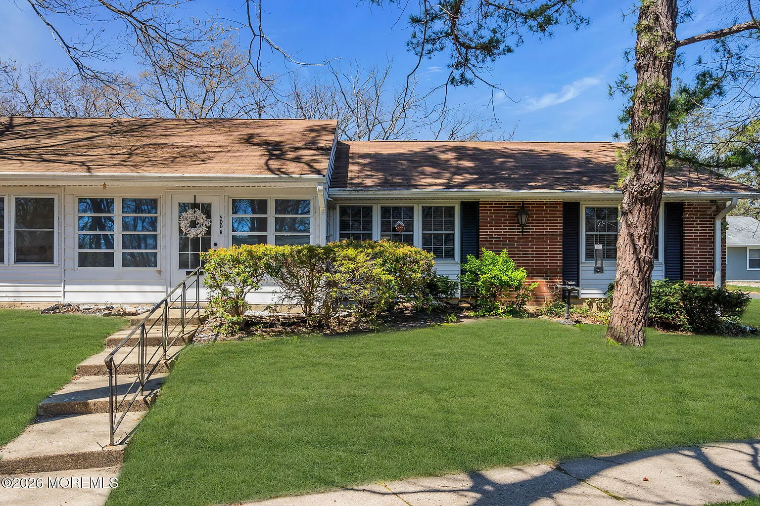 500B Thornbury Court #B photo 1