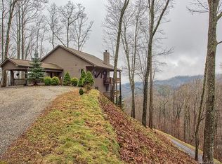 500 Old Cabin Cv, Sylva, NC 28779