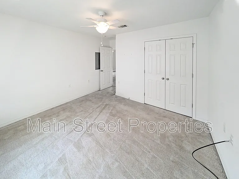 5915 Bilek Dr — Photo 7