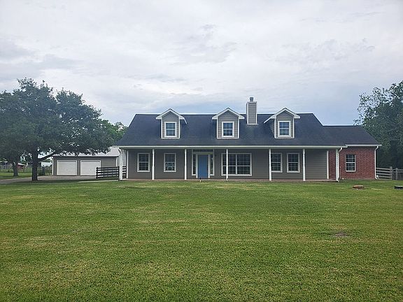 Another view of the front